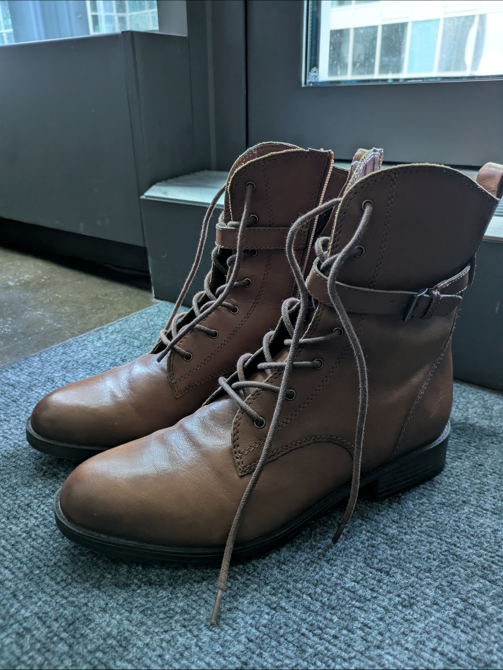 Naturalizer Sycamore Brown Leather Lace-Up Combat Boots Size 9